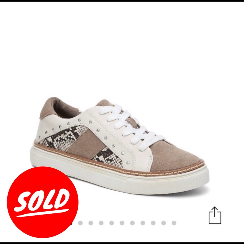 Crown Vintage Kalinda Sneaker